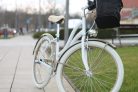 Egyedi-Cruiser-Noi-Kerekpar-1sp-/-3-sp-Feher-Cappu