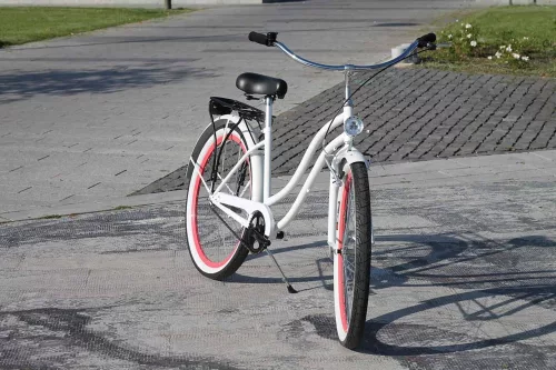 Egyedi-Cruiser-Noi-Kerekpar-1sp-/-3-sp-Feher-Flami