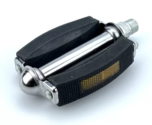 PEDaL_HAGYOMaNYOS_IVELT_PRIZMA