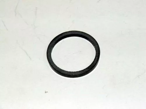 Hézagoló hsca 28,8x3mm karbon