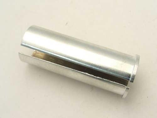 Nyeregcső adapter 27,2/28,6