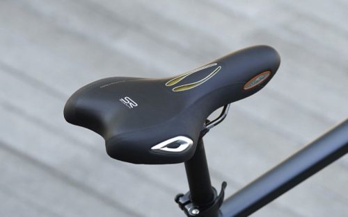 Nyereg-LOOKIN-Athletic-ferfi-Selle-Royal