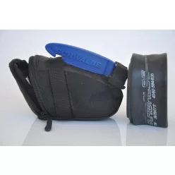 Taska-nyereg-kicsi-SCHWALBE-keszlettel-26-