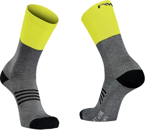 Zokni-NORTHWAVE-teli-EXTREME-PRO-HIGH-XS-32-35-szurke-fluo-sarga