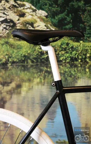 Egyedi-RMS-vazra-epitett-Fixi-kerekpar-fekete-54cm-