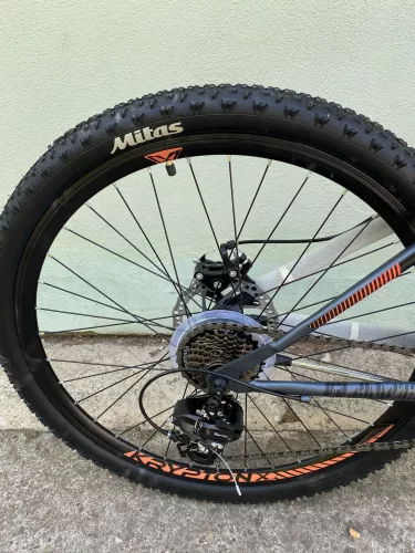 Capriolo-Raven-26-gyerek-MTB-kerekpar-14-5-grafit