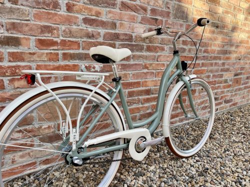 Cervo Salerno ALU Premium női városi kerékpár 28" méretben - 7 sebességes agyváltós - Pisztácia-csontfehér