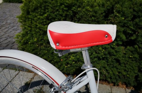 Mademoiselle női kerékpár 28" - 300 féle színben - 7 sebességes  - Fehér színben