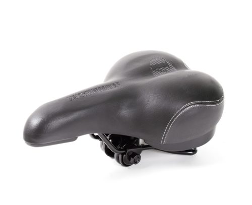 Nyereg-rugos-CN-fekete-fekete