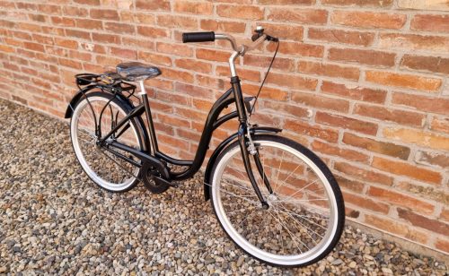 Toldi női városi kerékpár - 1 sebességes kontrás - 26" - Fényes fekete színben