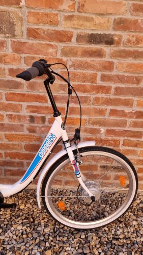 Csepel Budapest Pedelec (OP23) elektromos kerékpár - Fehér színben