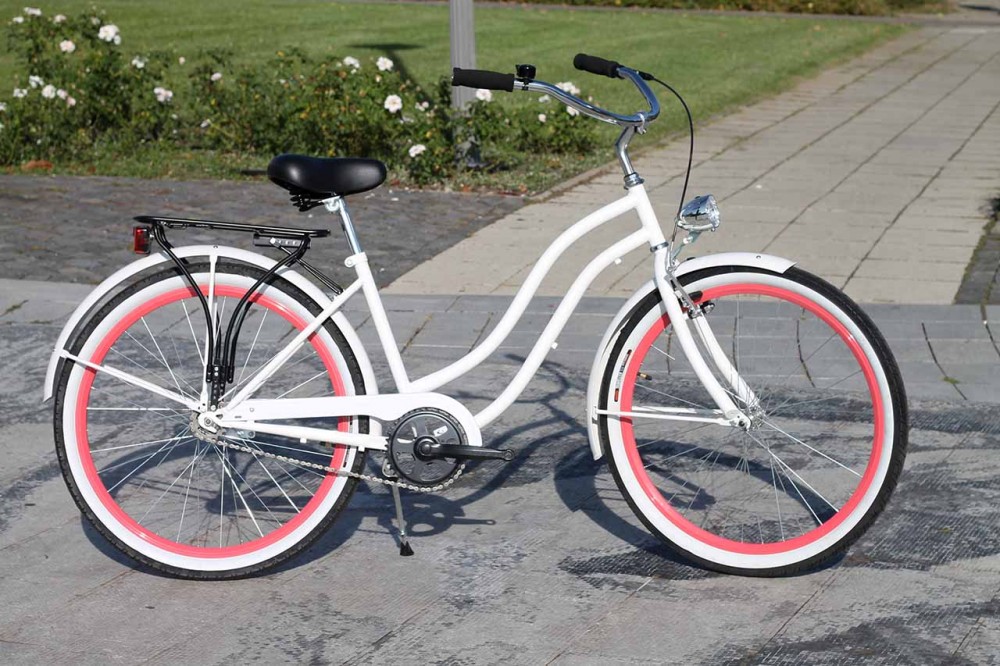Egyedi Cruiser Női Kerékpár 1 / 3 / 7 sebességes - Fehér - Eper Egyedi Cruiser Női Kerékpár 1 / 3 / 7 sebességes - Fehér - Eper