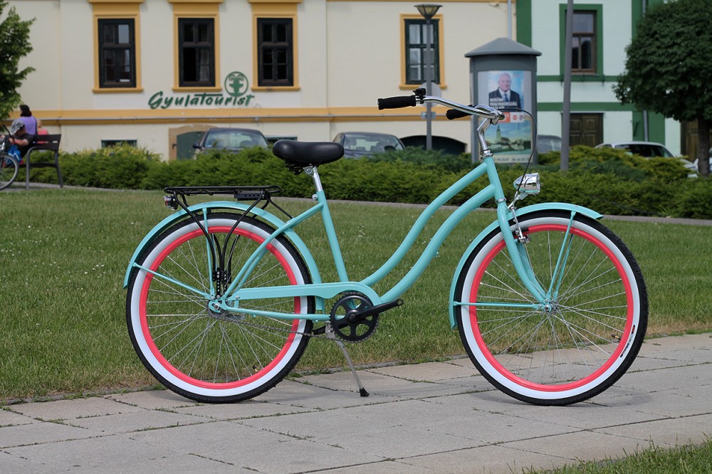 Egyedi Cruiser Női Kerékpár 1 / 3 / 7 sebességes - Türkiz - eper Egyedi Cruiser Női Kerékpár 1 / 3 / 7 sebességes - Türkiz - eper
