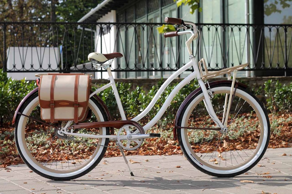 Egyedi Cruiser Női Kerékpár 1 / 3 / 7 sebességes - Fehér - Barna Egyedi Cruiser Női Kerékpár 1 / 3 / 7 sebességes - Fehér - Barna