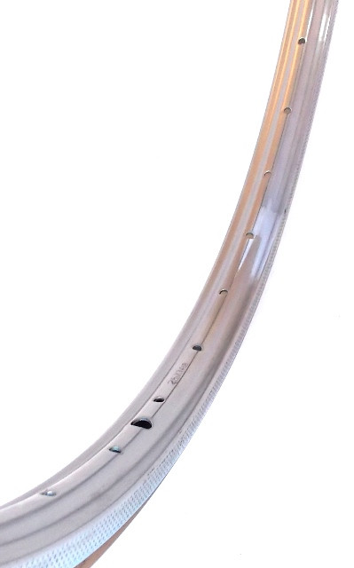 Image of Abroncs 28x1 1/2 acél 30-635 36l króm indiai